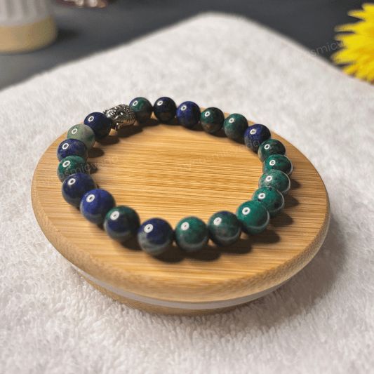 Azurite_crystal_bracelet_for_azurite_focus_intuition