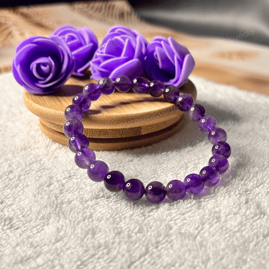 Amethyst_crystal_bracelet_for_stress_relief